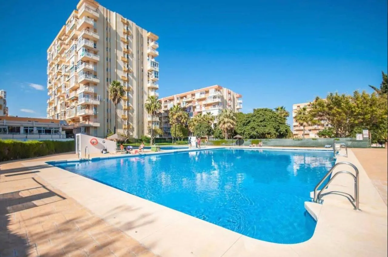 797 Holiday Rentals - Comodo Estudio En Agata Con Terraza Benalmádena 0*,