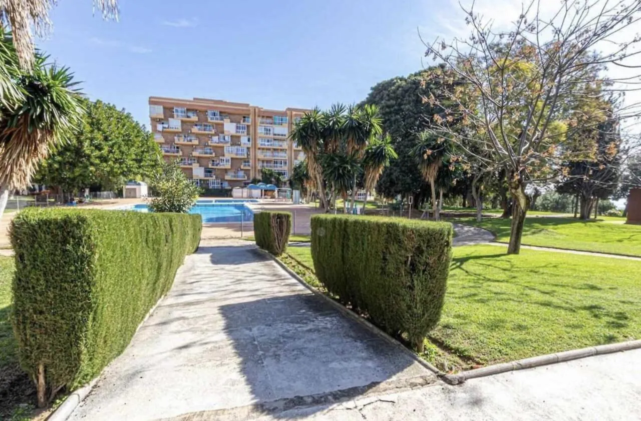 797 Holiday Rentals - Comodo Estudio En Agata Con Terraza Benalmádena Apartamento