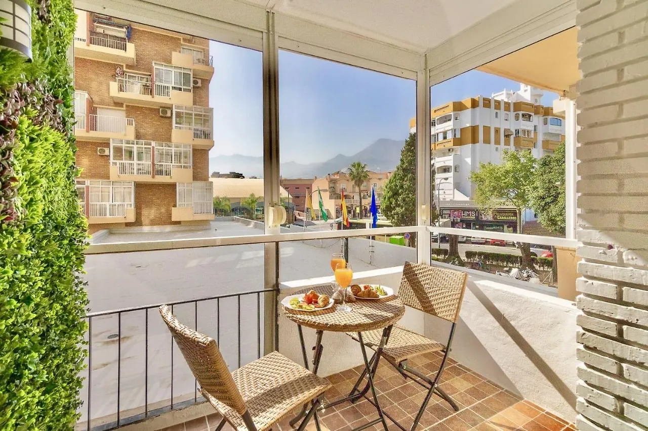 797 Holiday Rentals - Comodo Estudio En Agata Con Terraza contacts